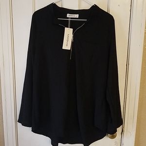NWT Sexy Monqivgi Top